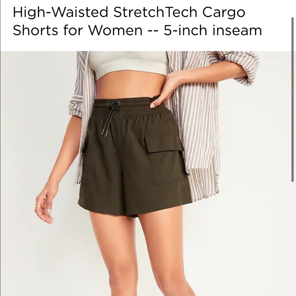 OLD NAVY CARGO SHORTS ARMY GREEN